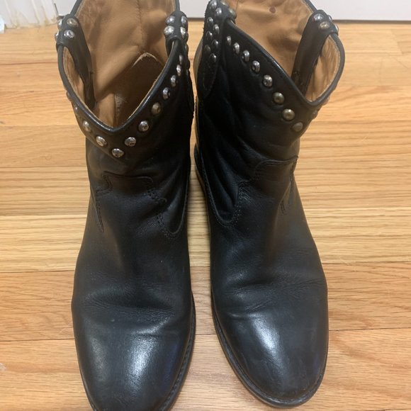 ISABEL MARANT 'CRISI' STUDDED LEATHER ANKLE BOOTS - Picture 3 of 7